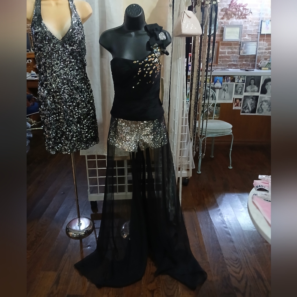 Precious Formals One Shoulder Sequin Shorts, Overlay & Faux Jewels Black Size 4